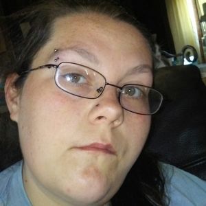 Meet your Posher, Kacey